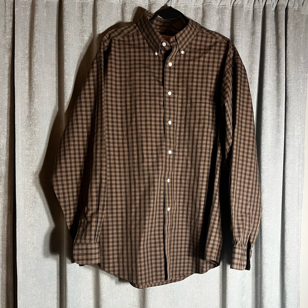 Men’s XL Gold Label Button Up